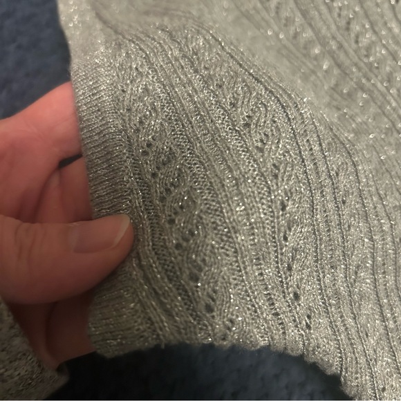 Lane Bryant Silver Grey 18 / 20 Vneck Dolman sleeve sweater top shirt blouse - Picture 3 of 7